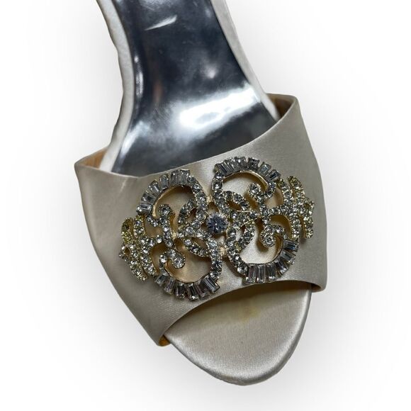 Badgley Mischka Crystal Embellished Wedding Peep Toe Heels Shoes - Picture 3 of 9